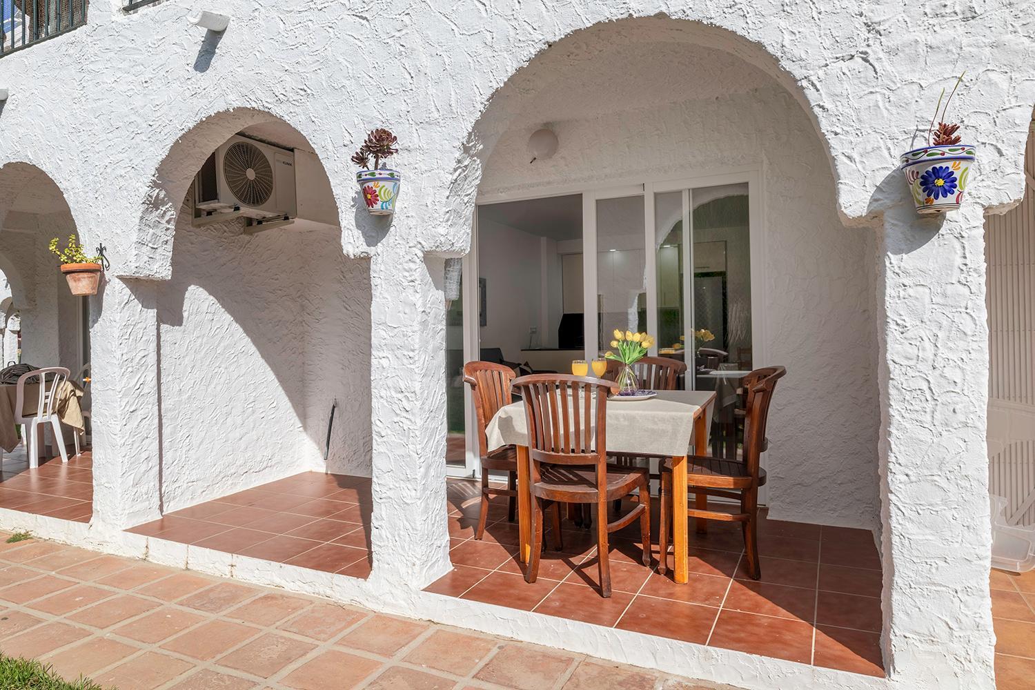 Paradise Apartment *